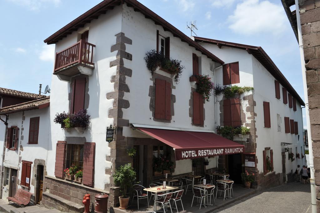 Hostel Ramuntcho Saint-Jean-Pied-de-Port Esterno foto
