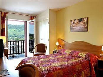 Hostel Ramuntcho Saint-Jean-Pied-de-Port Esterno foto